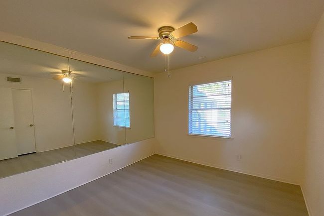 Additional photo 1 of property located at 850 Pecanwood Ln