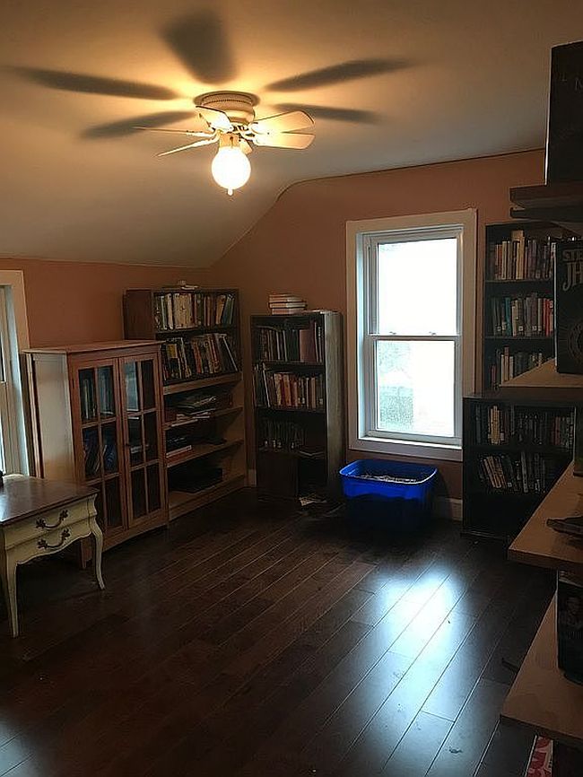 Image of 35 Wolfe Ave