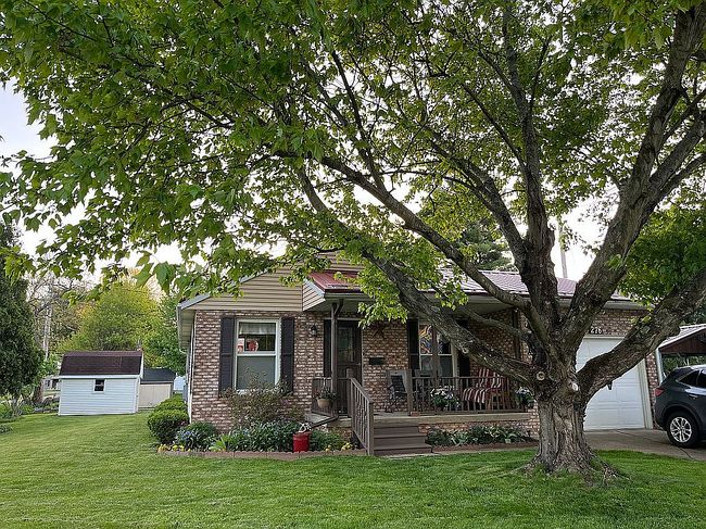 Photo of 276 Main St, Bellville, OH