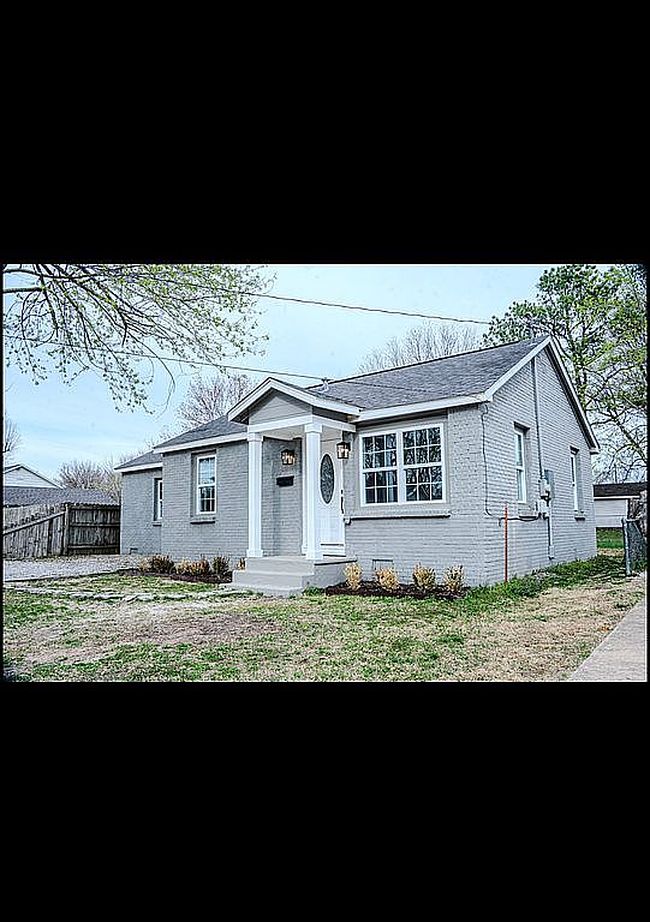 Image of 1017 Mill St