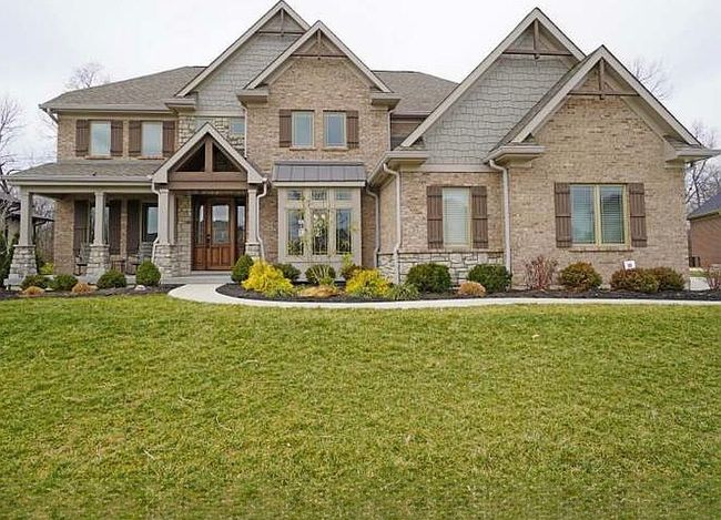 Preview of property located at 8134 Big Oak Cir
