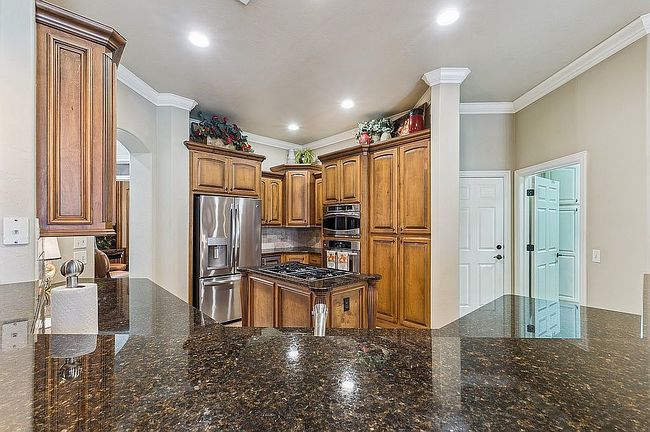 Photo of 1120 Villas Creek Dr, Edmond, OK