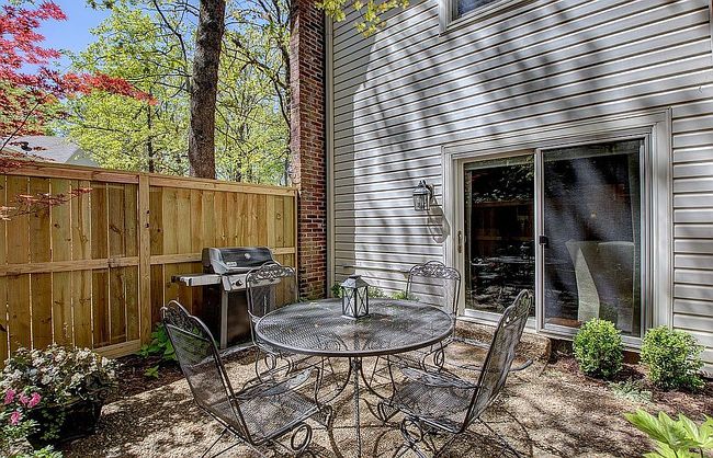 Image of 8 Kingsbridge Way