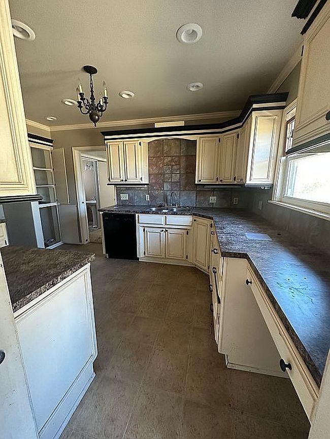Image of 720 S Chestnut St