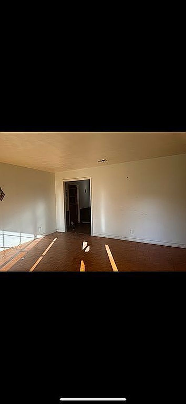 5290 Nelkin Ln, Beaumont, TX