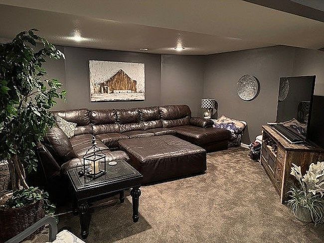 Photo of 307 S 6th St, Beresford, SD