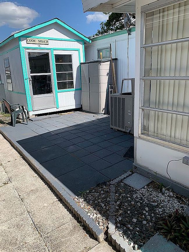 Image of 4 Heron Dr