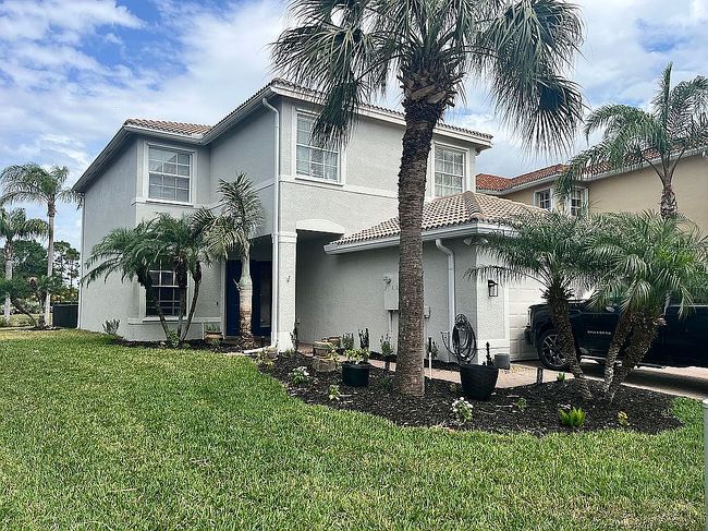 Image of 10347 Carolina Willow Dr