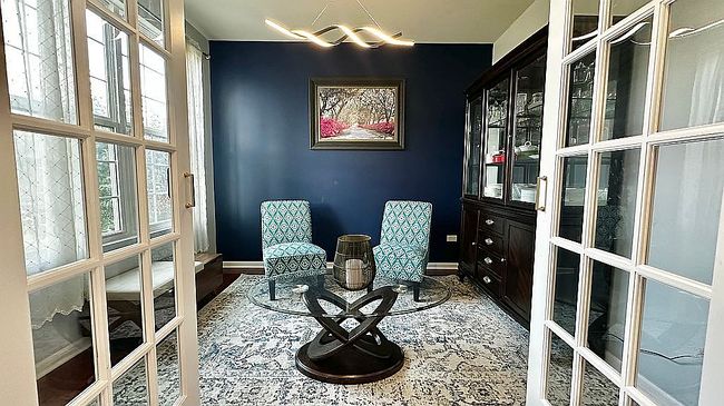 Photo of 4351 Fraser Cir, Naperville, IL