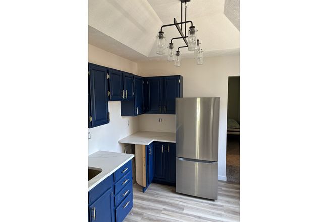 Additional photo 3 of property located at 15611 Parker Cir