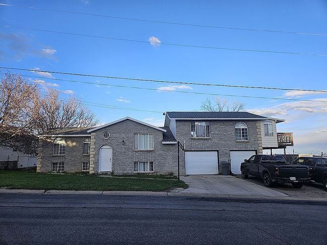 Photo of 297 S North Creek Ln, Monticello, UT