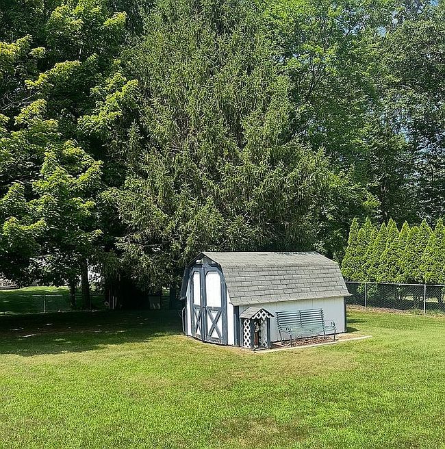 Photo of 4410 Lorna Ln, Erie, PA