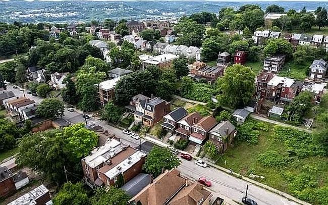 Photo of 807 Bryn Mawr Rd, Pittsburgh, PA