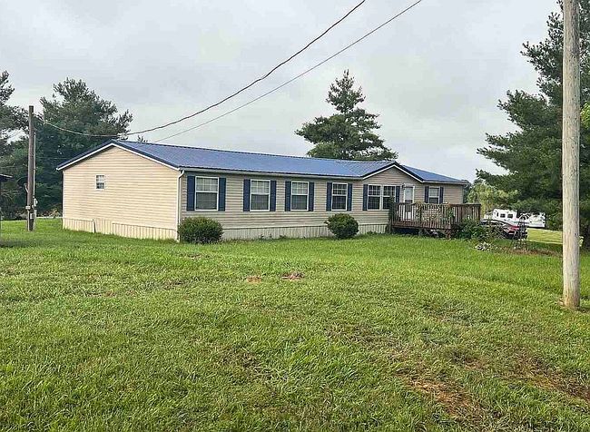 Photo of 1100 Hammond Rd, Lawrenceburg, KY