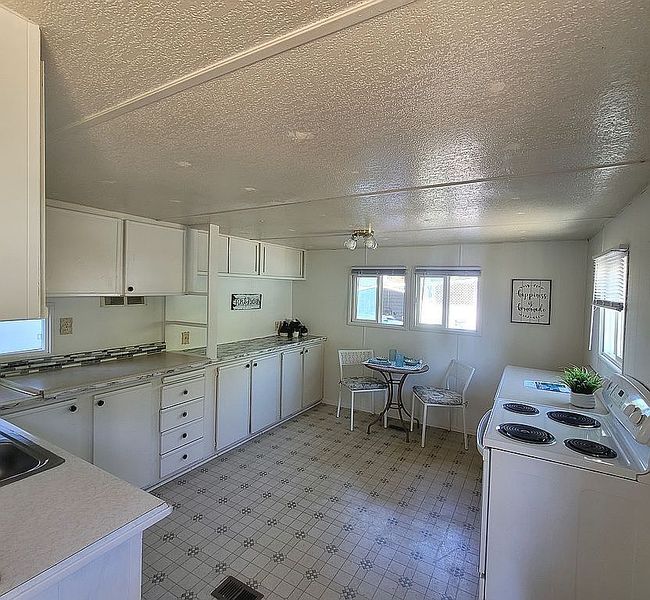 Photo of 4531 Franklin Blvd Space 99, Eugene, OR