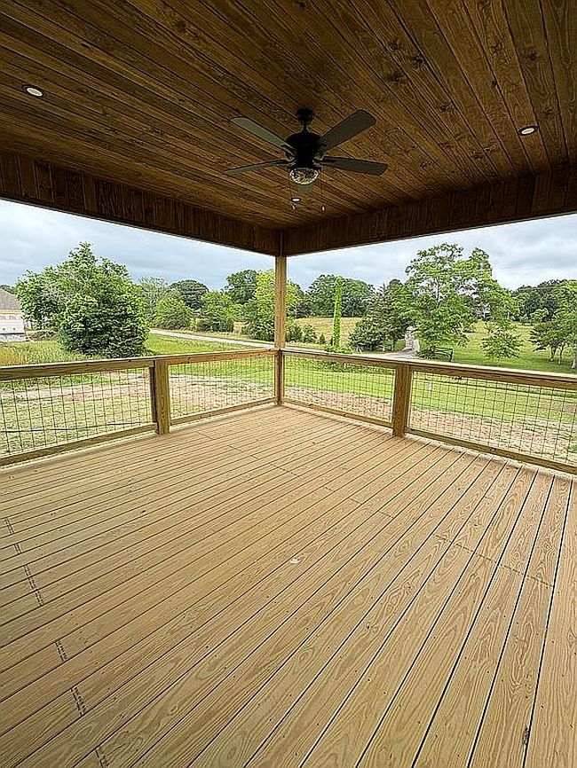 Image of 105 Noles Dr