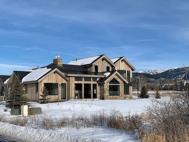 Image of 82 Hastings Dr