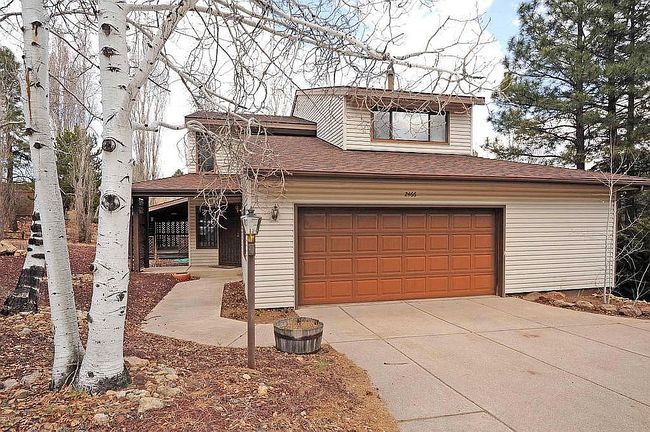 Photo of 2466 N Oakmont Dr