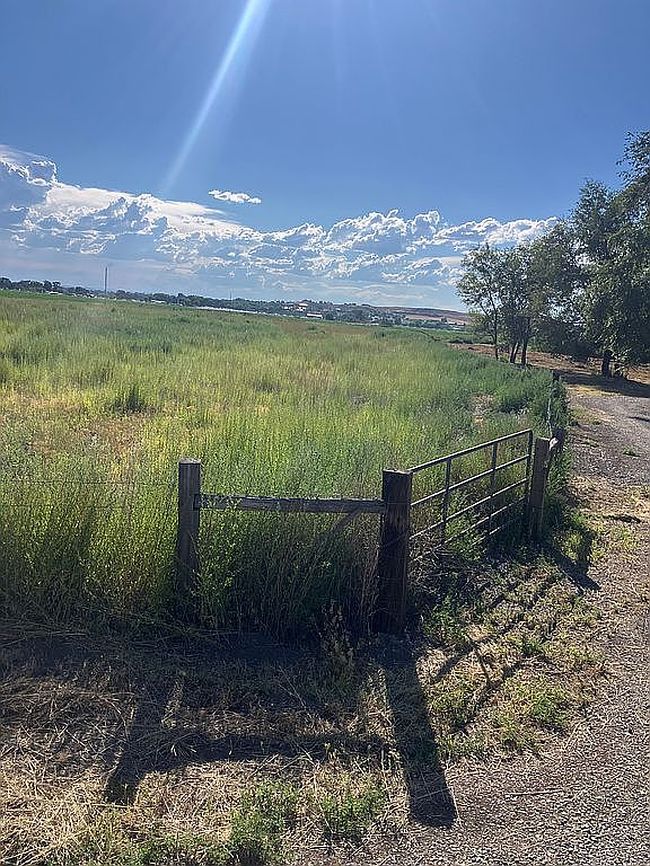 Photo of 1560 Lagoon Dr, Vale, OR