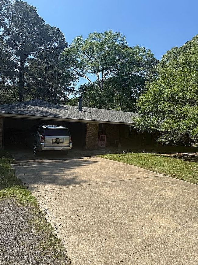 Image of 297 Elliott Rd
