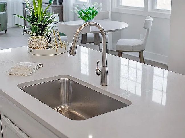 Additional photo 3 of property located at 1906 Flora Ct