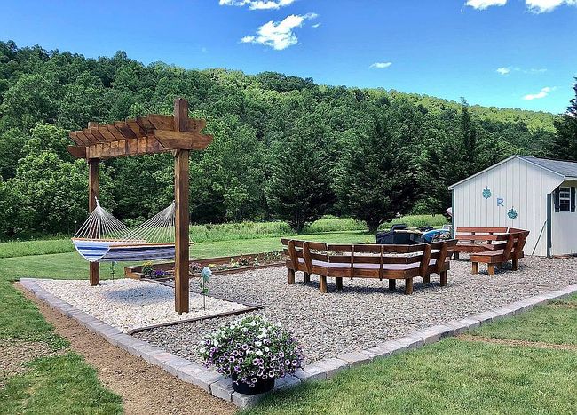 Photo of 310 Greenbriar Rd, Elliottsburg, PA