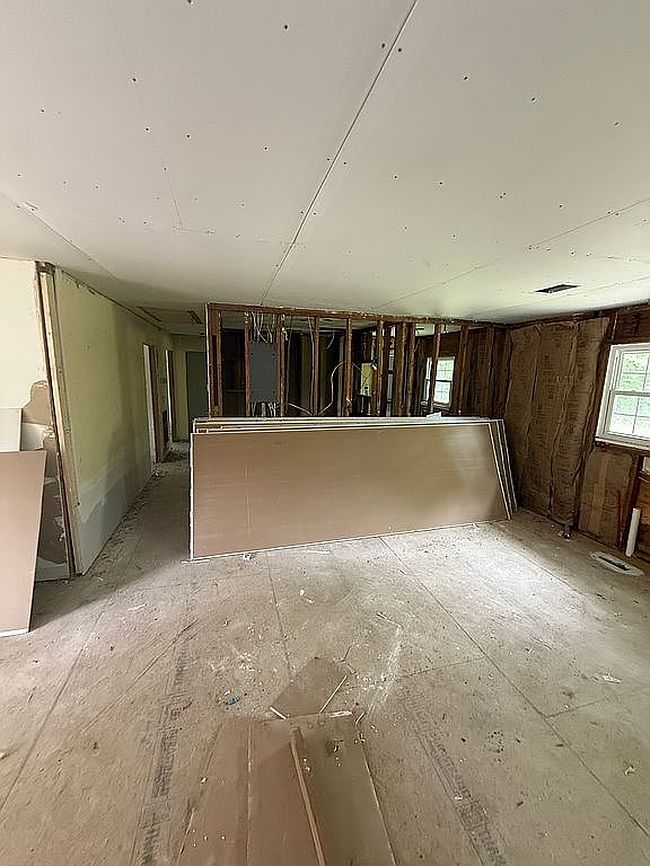 Image of 242 Swallow Ave