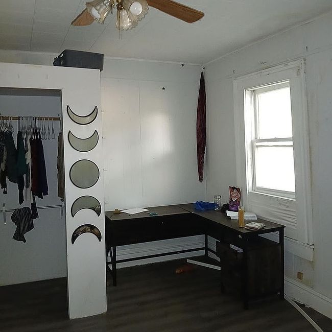 Image of 326 W Calhoun St