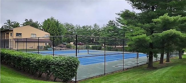 Image of 1913 Brookwood Dr