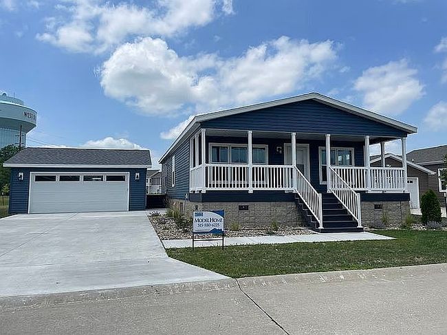 Photo of 9602 Bishop Dr #55, West Des Moines, IA