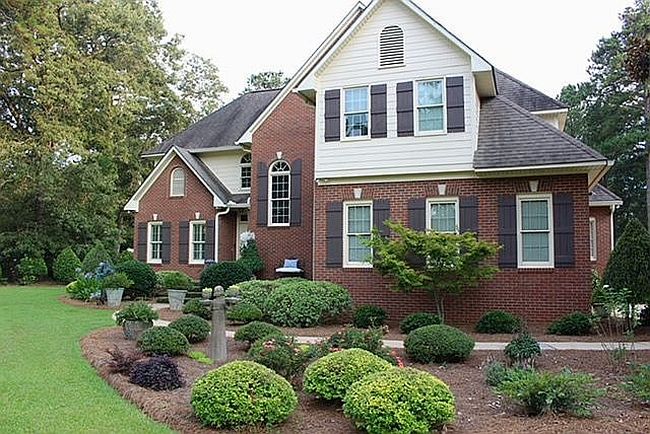 Photo of 188 Longleaf Dr, Leesburg, GA
