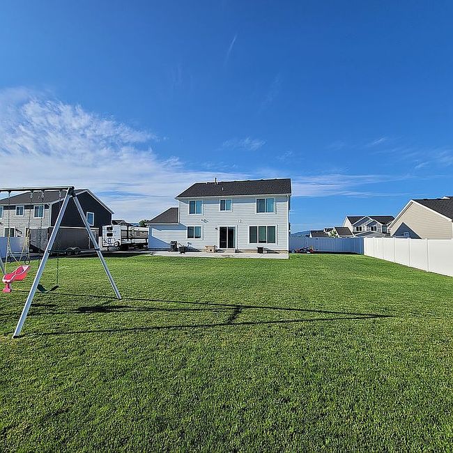 Photo of 683 E 1200 S, Hyrum, UT