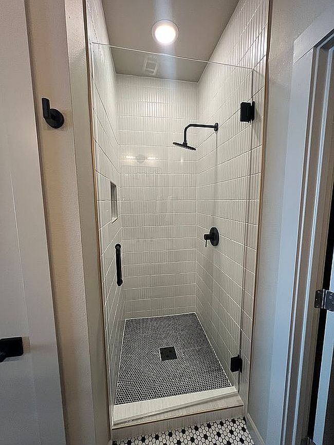 Preview of property located at 221 W Laurel