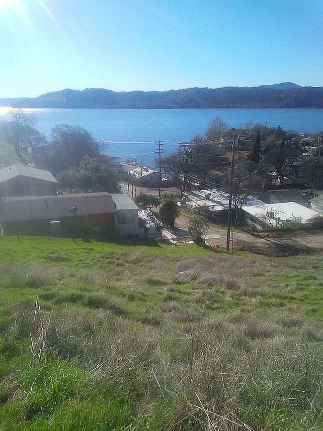 Photo of 12991 San Joaquin Ave, Clearlake, CA