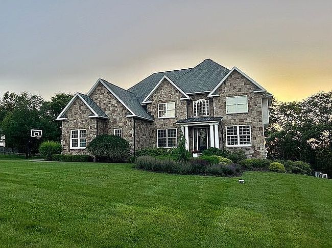 Photo of 1708 Davinci Ln #L-44, Clarks Summit, PA