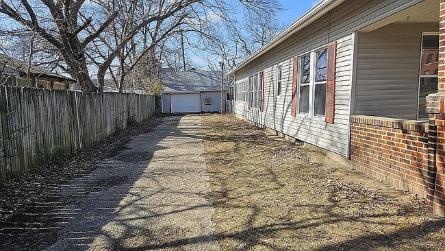Photo of 805 Prudom Ave, Pawhuska, OK