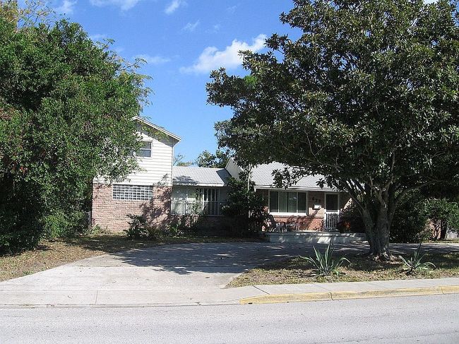Image of 572 Seagate Ave