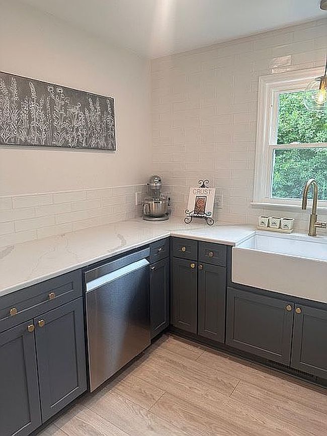 Photo of 410 Cook St, Jefferson, NC