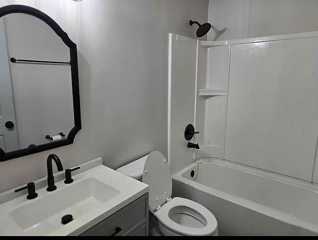 Preview of property located at 1874 North Rd