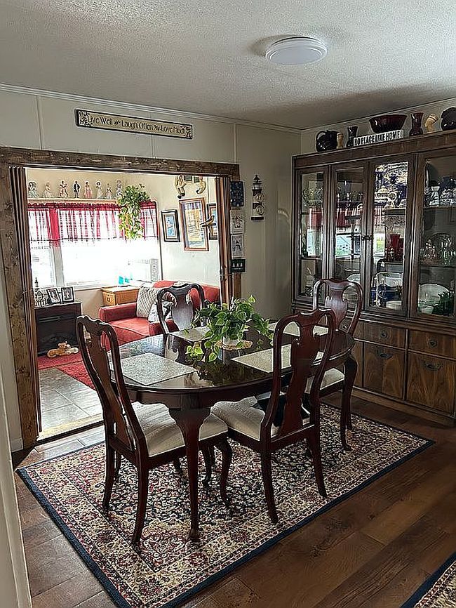 Image of 8351 Flaxen Dr