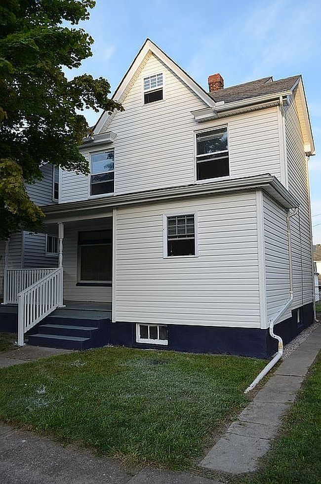 Photo of 112 N 12th Ave, Altoona, PA