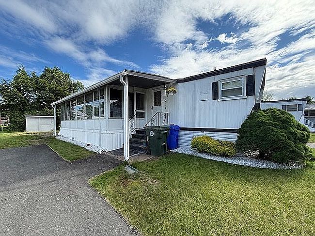 Image of 5 Narragansett Rd