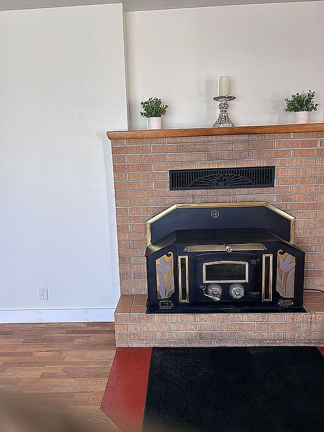 Additional photo 1 of property located at 317 M St Sw