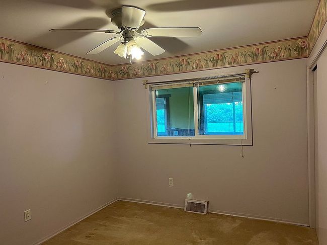 Image of 5799 Fairview Dr