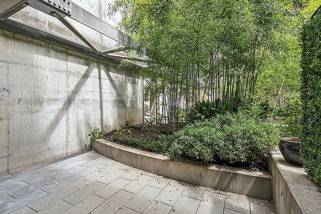 Photo of 1400 Nw Irving St Apt 320, Portland, OR