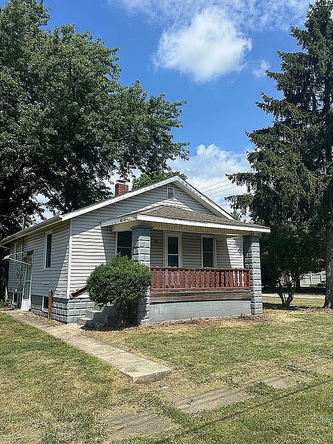 Photo of 3200 Piatt Ave, Mattoon, IL