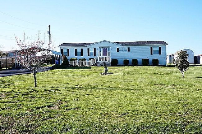 Photo of 136 Spain Ln, Hopkinsville, KY