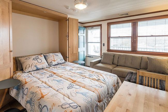 Photo of 49 Bradford St Apt 4, Provincetown, MA