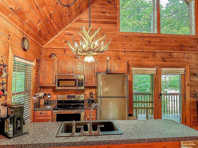 Photo of 999 Willard Way, Sevierville, TN