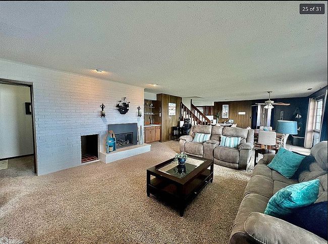 Photo of 3607 N Shore Dr, Clear Lake, IA